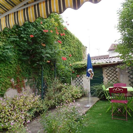 Gite Chez Cyrano Bergerac Exterior foto