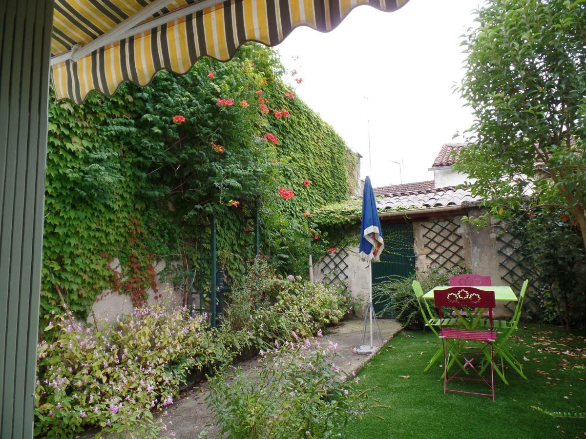 Gite Chez Cyrano Bergerac Exterior foto